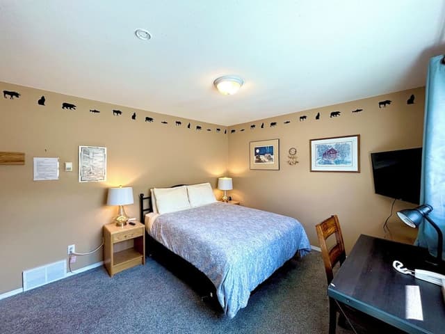 Deluxe Room, 1 Queen Bed