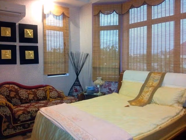 Premier Room