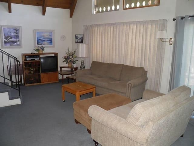 Chalet, 2 Bedrooms, 2 Bathrooms