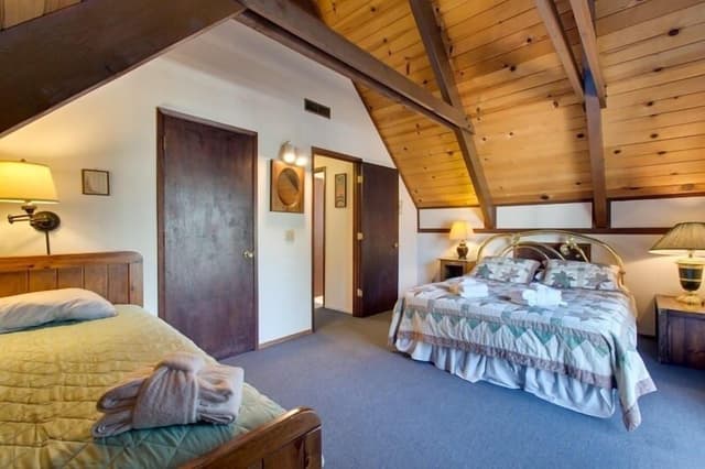 Classic Cabin, 3 Bedrooms