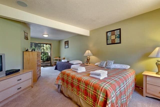 House, 2 Bedrooms