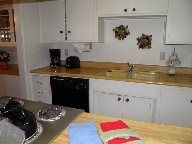 Condo, 3 Bedrooms