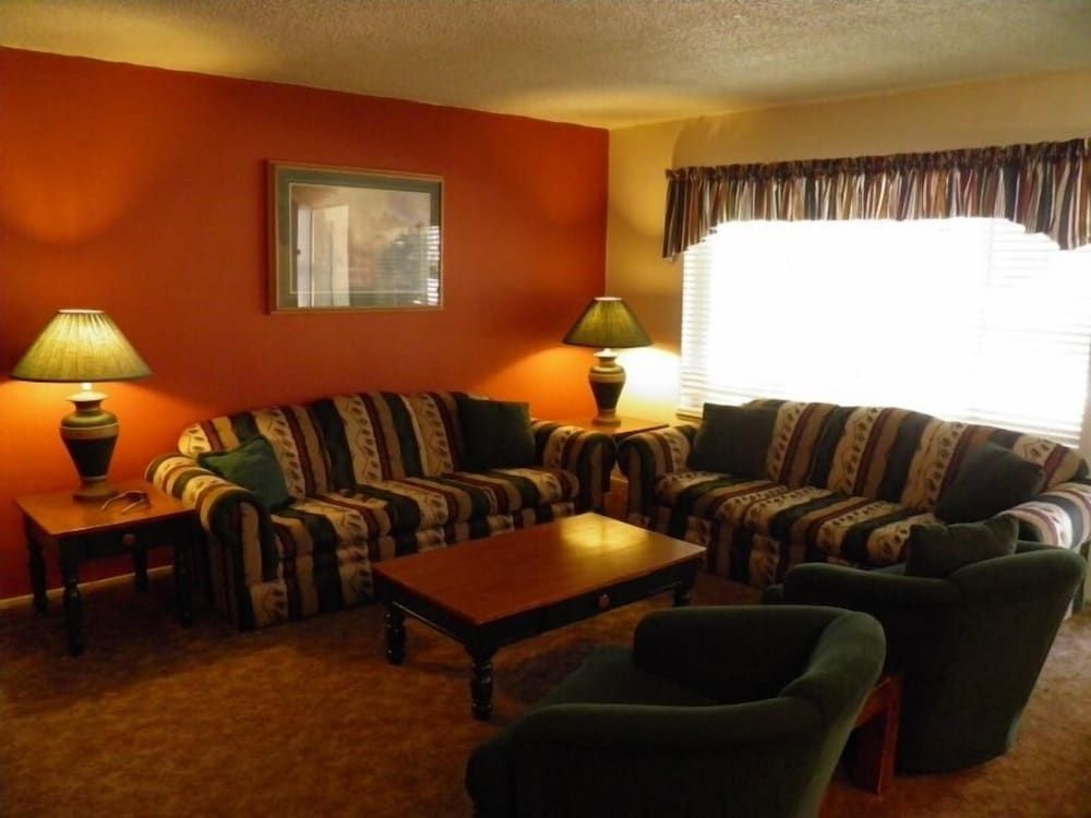 1149 Herbert Unit B3