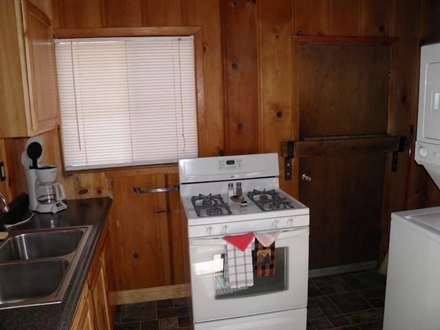 Classic Cabin, 3 Bedrooms