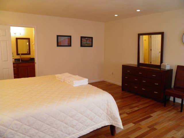 House, 5 Bedrooms, Lagoon View