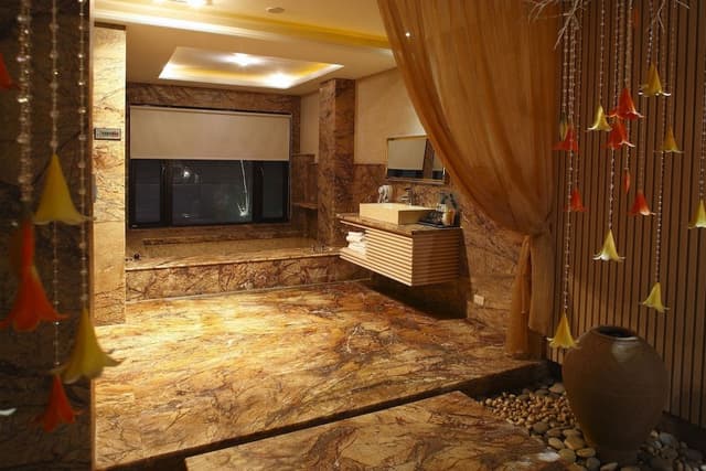 D Room with Garage