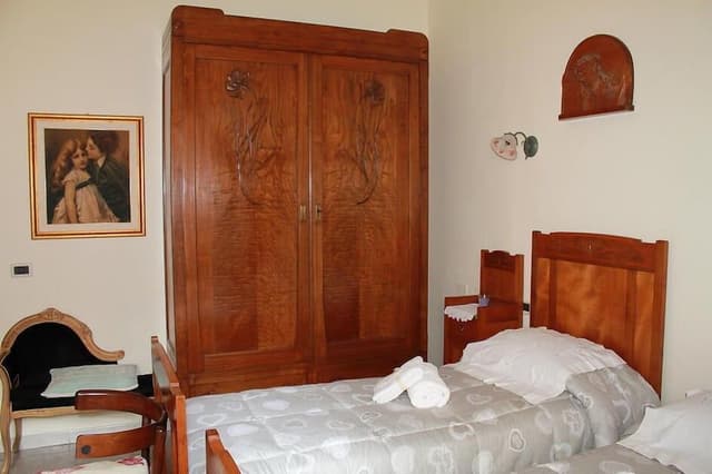 Classic Double or Twin Room, 1 Double or 2 Twin Beds, Private Bathroom (Liberty)