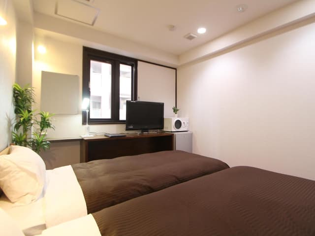 Twin Room - Non-Smoking