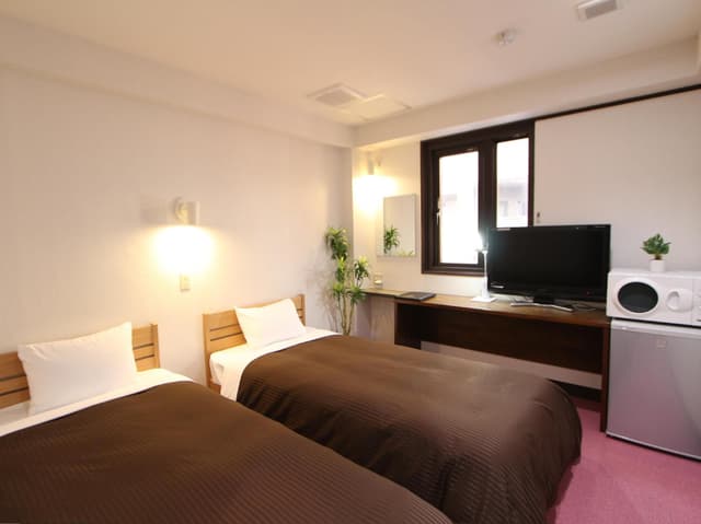 Twin Room - Non-Smoking