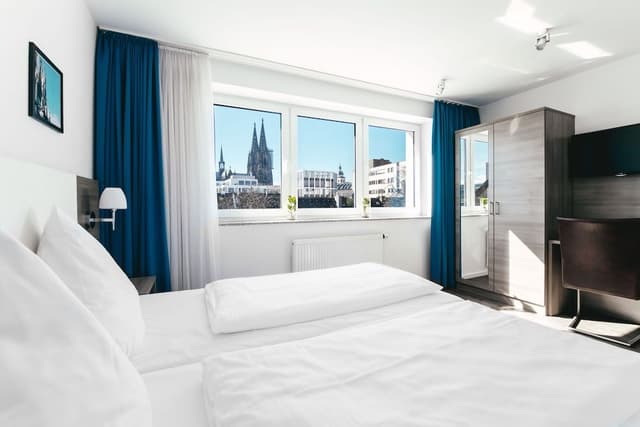 Two Room Apartment Cathedral View