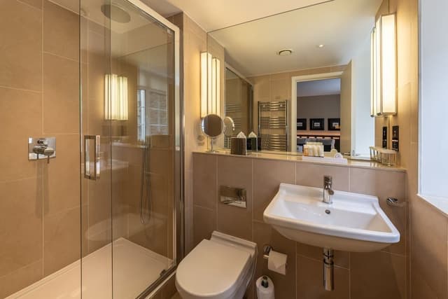 Large Double Room
