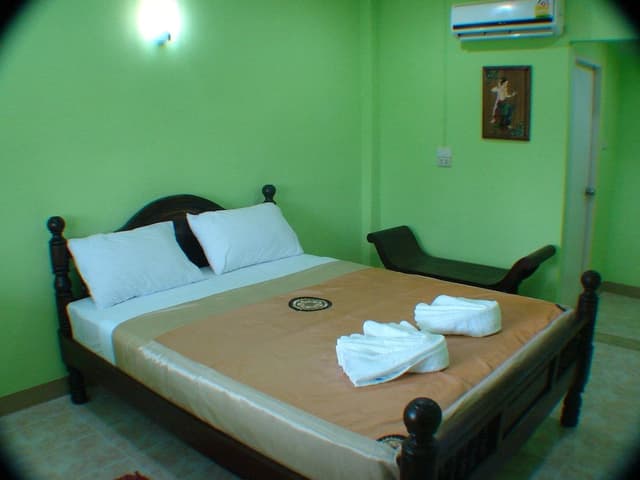 Standard Room (Fan)