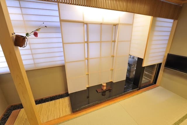 Luxury Modern Japanese Suite "YUUGAO"
