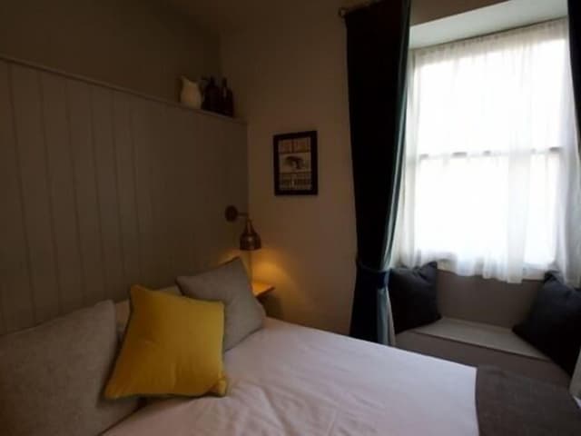 Standard Double Room, Ensuite
