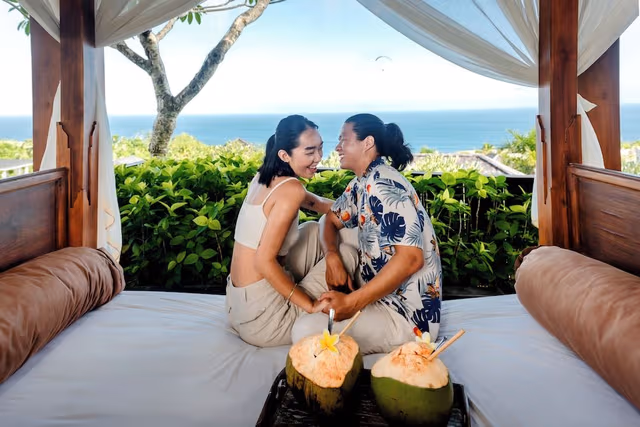 Luxury Clifftop Villa, 7 Bedrooms, Private Pool, Ocean View (Tirta Kencana)
