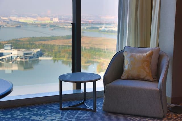 Executive Room, 1 King Bed, Executive Level