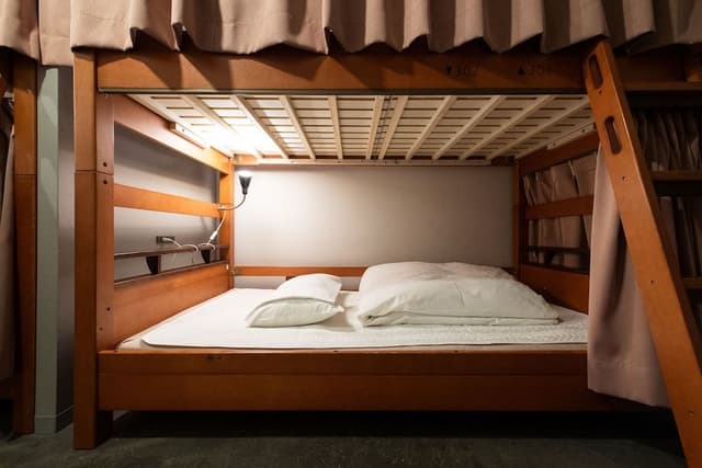 Female Dorm 6 Beds