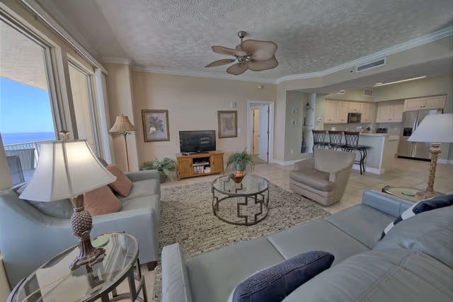 Condo, 2 Bedrooms