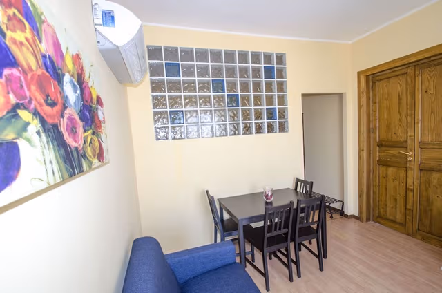 Traditional Apartment