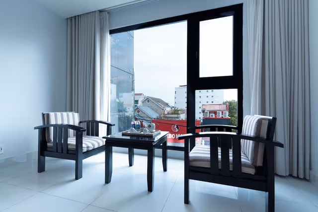 Deluxe Room, City View