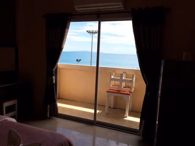 Superior Seaview