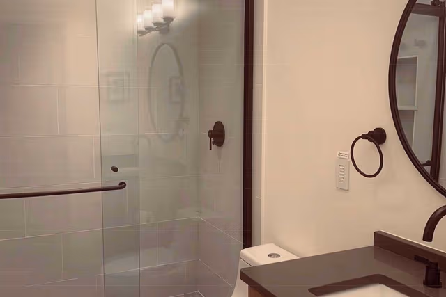 House (2 Bedrooms)