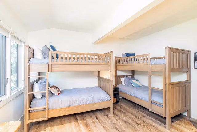 House (2 Bedrooms)