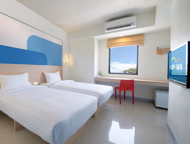 Standard Twin Room
