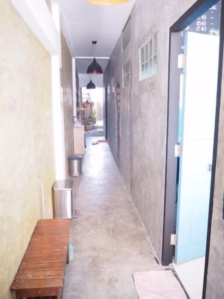 Big Boss Hostel2