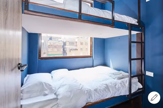Room for 4 People with Bunk Beds
