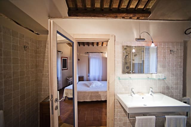 Luxury Villa, 3 Bedrooms, Hill View, Garden Area