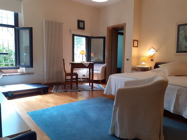 Luxury Villa, 3 Bedrooms, Hill View, Garden Area
