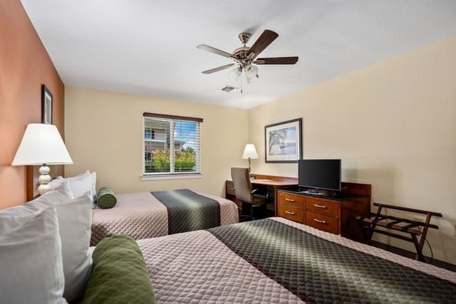 Deluxe Room, 2 Double Beds