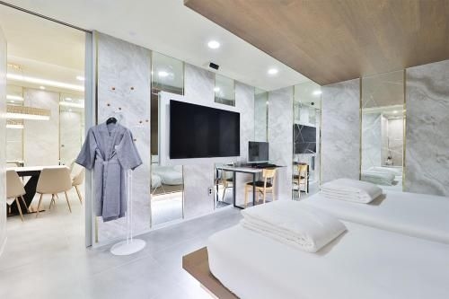 โรงแรมวายทีที ซอมยุน (YTT Hotel Seomyun)4