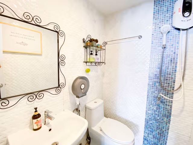Superior Room (No View)