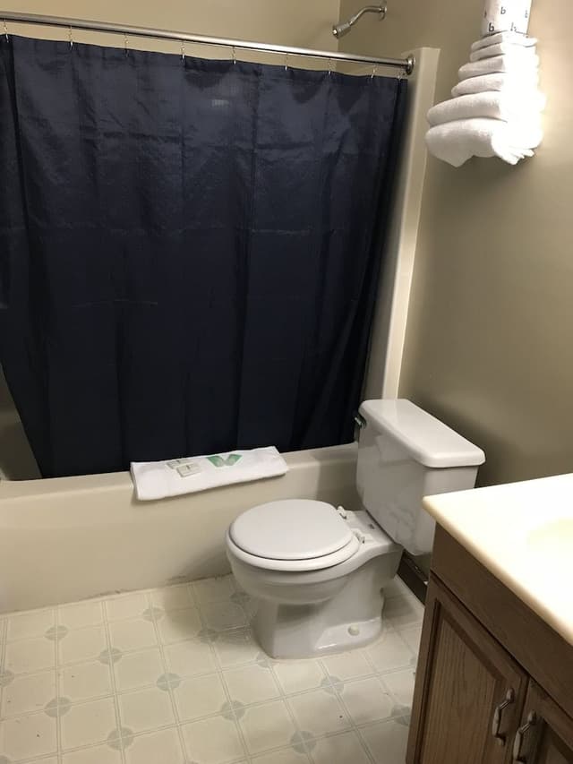 Deluxe Room, 1 Queen Bed, Kitchenette