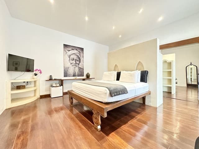 Grand Deluxe Room with Terrace