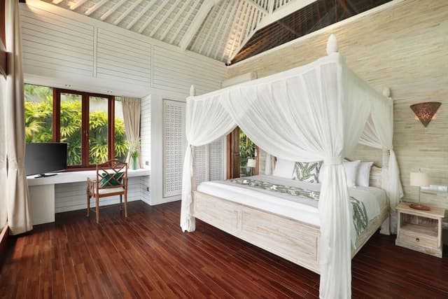 Three Bedroom Ocean View Pool Villa