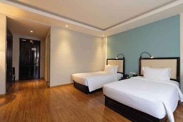 Superior Twin Room, Balcony
