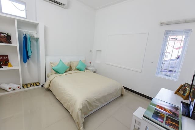 Feel Free Suite Double (No Ensuite Bathroom)