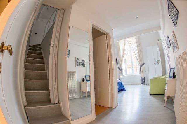 Deluxe Suite, City View