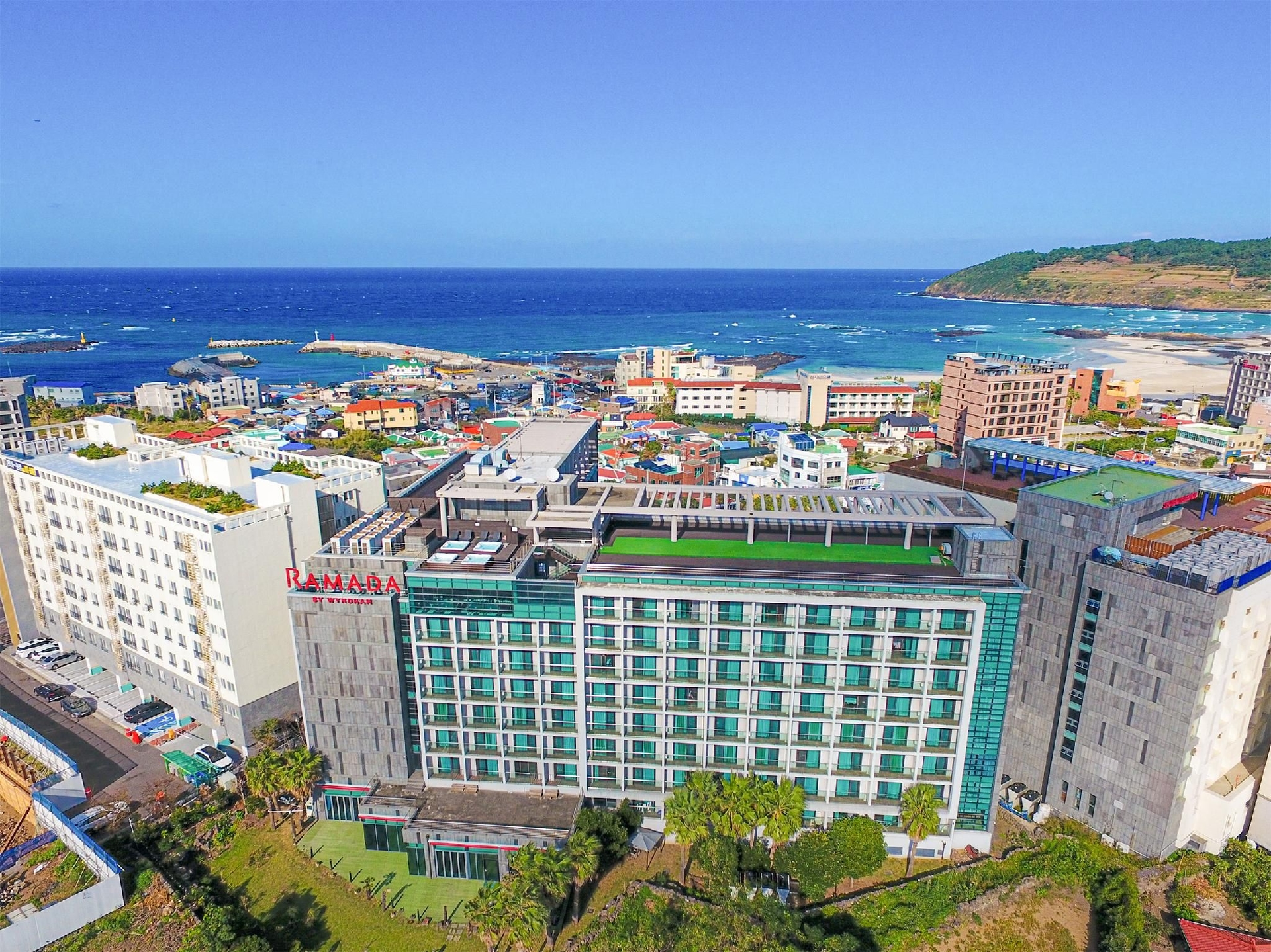 Ramada by Wyndham Jeju Hamdeok0