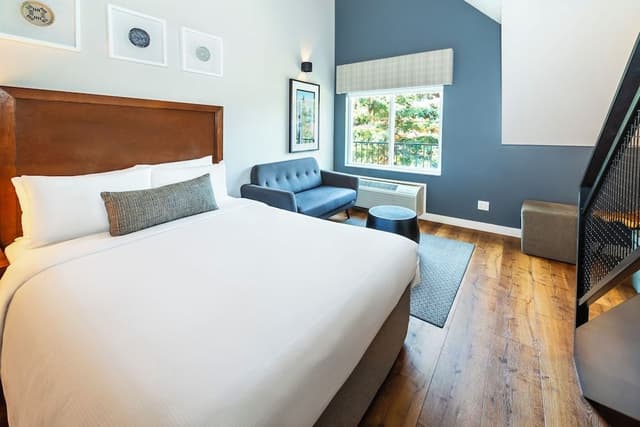 Loft Suite
