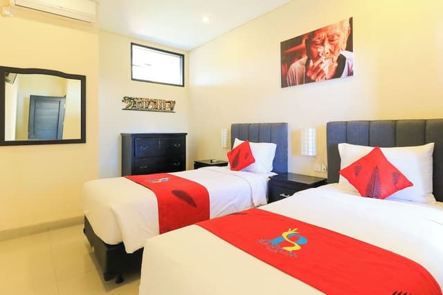 Superior Twin Room