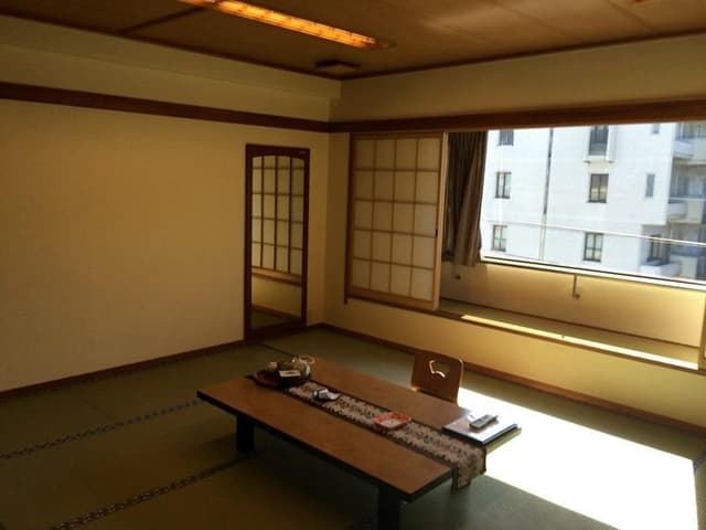 Japanese Style Non-Smoking