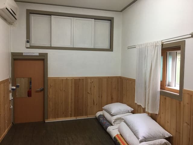 Korean Type Room