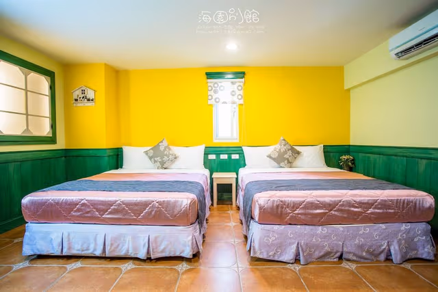 Quadruple Room, Tower