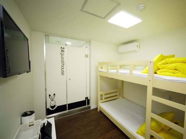 Bunk Twin Room