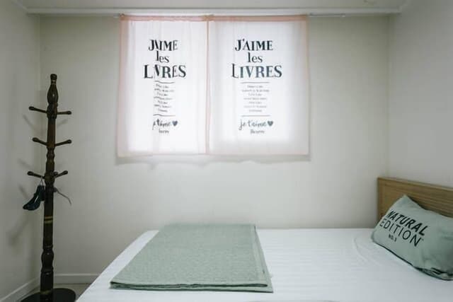 Spacious Apartment in Central Seoul, 11 beds