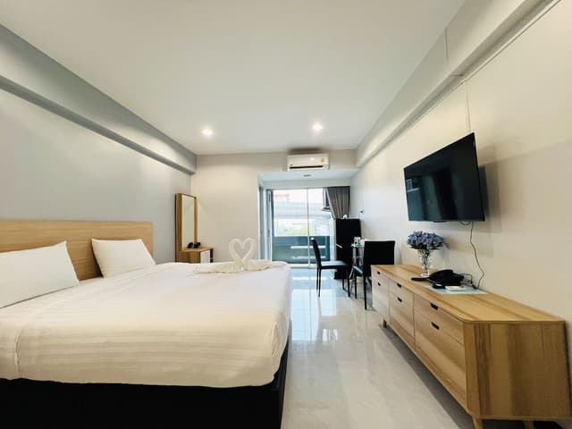 Deluxe Premier Room